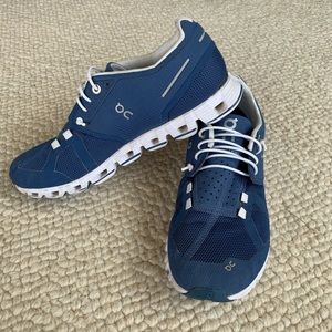 Cloud Tec Running shoes